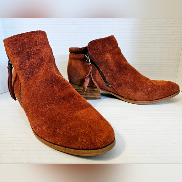 Sam Edelman Women's Packer Bootie - Picture 2 of 15